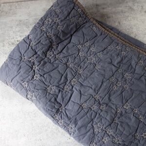 Restoration Hardware Baby Child Cotton Gray Blue Quilt Nursery Blanket Stars